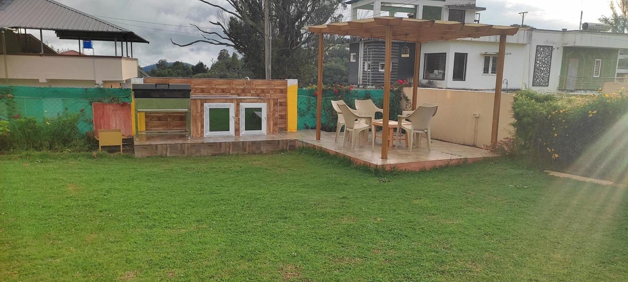 Rose Garden Enclave For Families & Executives Bed & Breakfast Ooty Exterior photo